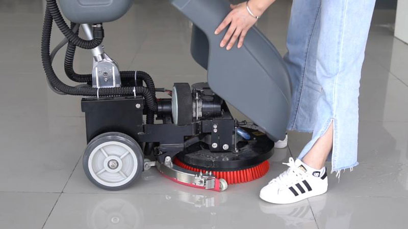 洗地機沒有水流出，怎么辦？