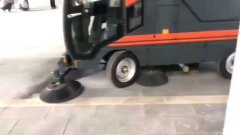 響應國家節能環保的號召，揚子推出工業掃地機